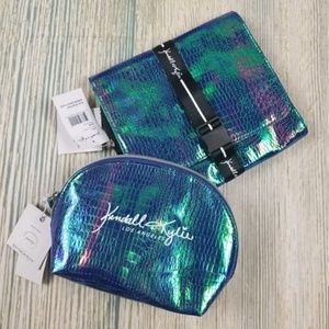 Kendall + Kylie Blue Iridescent Set